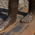 Wystawa rzeźb Magdaleny Abakanowicz