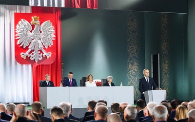 Gniezno: Uroczystym zgromadzeniem posłów i senatorów uczczono 1000-lecie koronacji pierwszego króla Polski