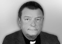 Zmarł ks. Romuald Żurek