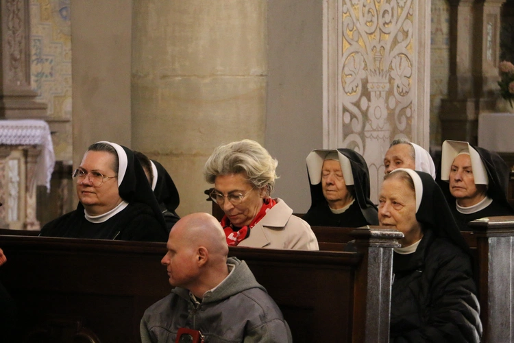 Płock. Msza za Ojca Świętego