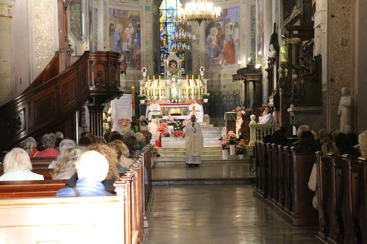 Płock. Msza za Ojca Świętego