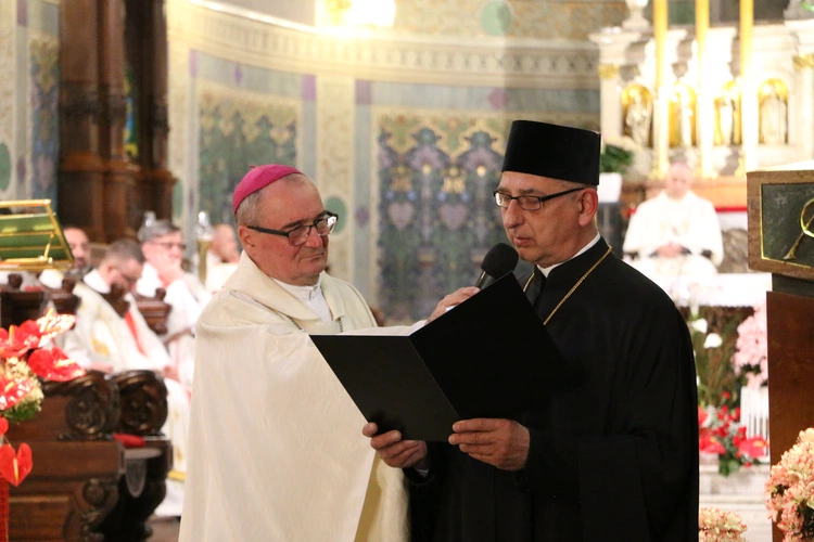 Płock. Msza za Ojca Świętego