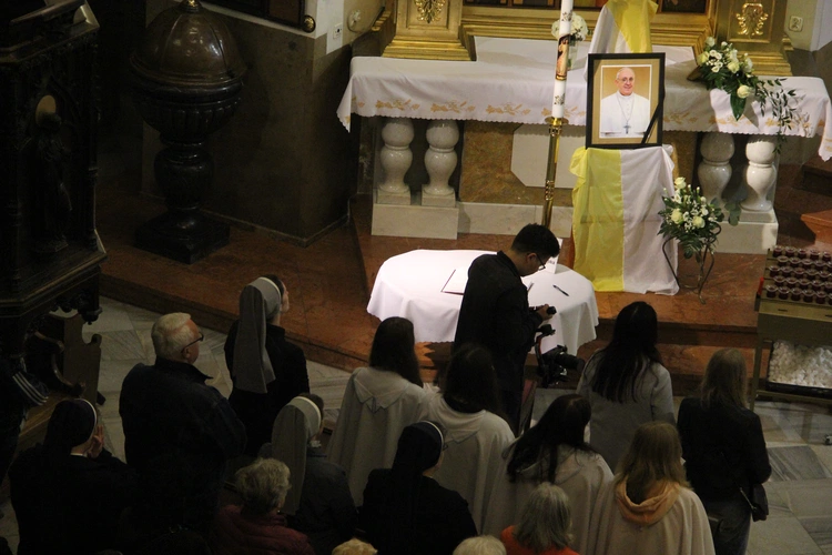 Tarnow. Modlitwa za śp. Franciszka w katedrze