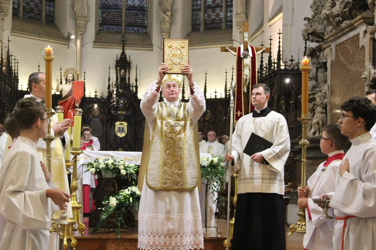 Tarnow. Modlitwa za śp. Franciszka w katedrze