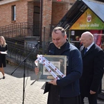 Lodówka społeczna "Serce w słoiku"
