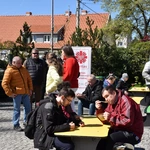 Lodówka społeczna "Serce w słoiku"