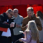 Lodówka społeczna "Serce w słoiku"