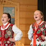 Ze śpiewem i muzyką