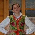 Ze śpiewem i muzyką
