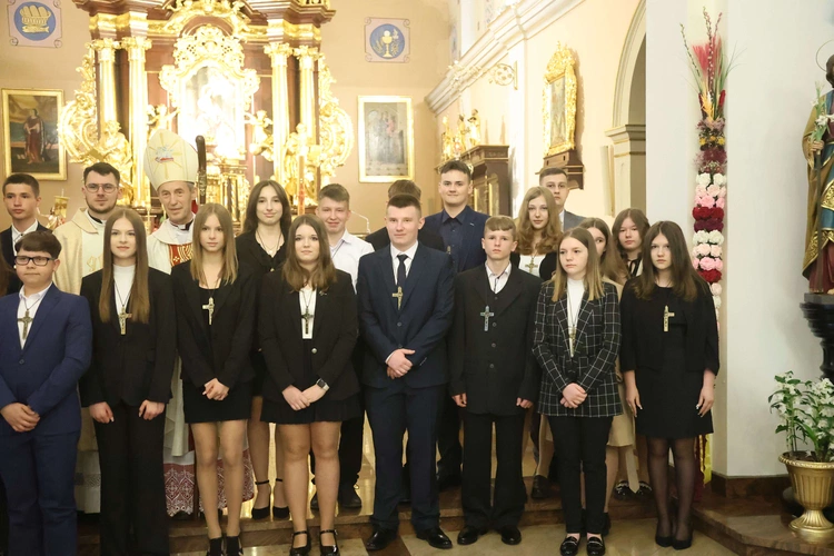 Bierzmowanie w Oleśnie