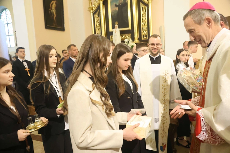 Bierzmowanie w Oleśnie