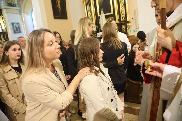 Bierzmowanie w Oleśnie