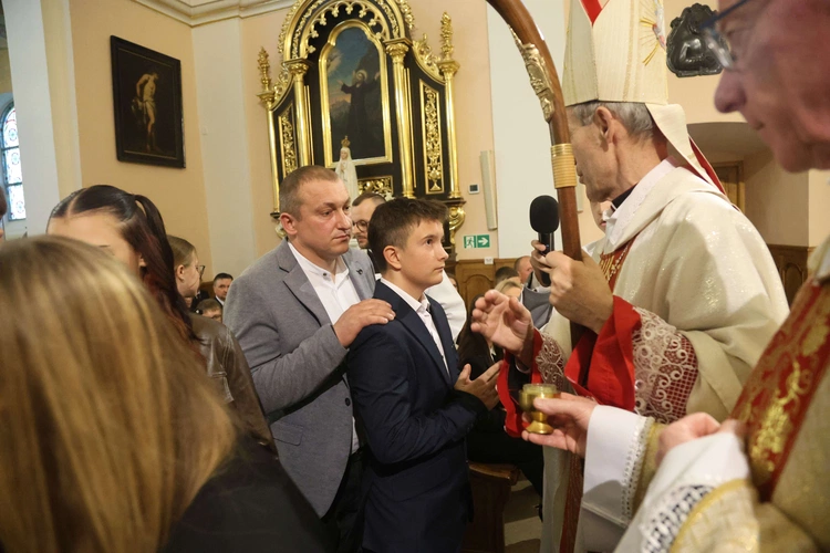 Bierzmowanie w Oleśnie