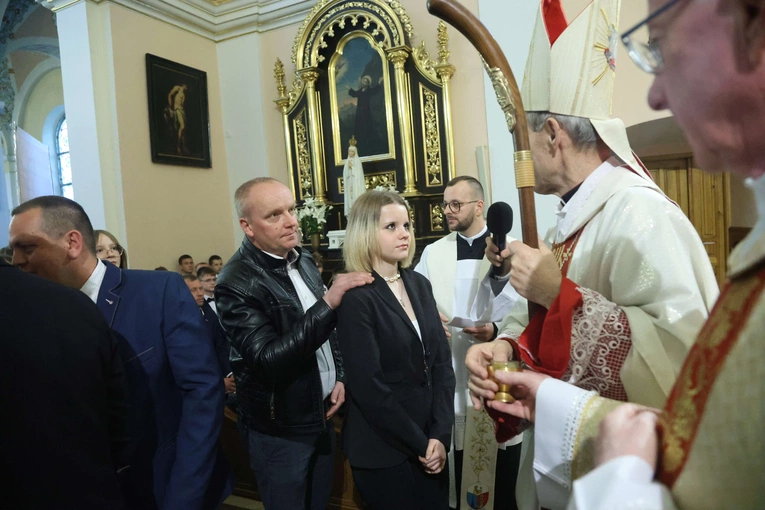 Bierzmowanie w Oleśnie