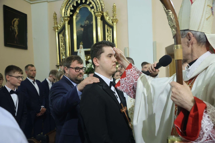 Bierzmowanie w Oleśnie