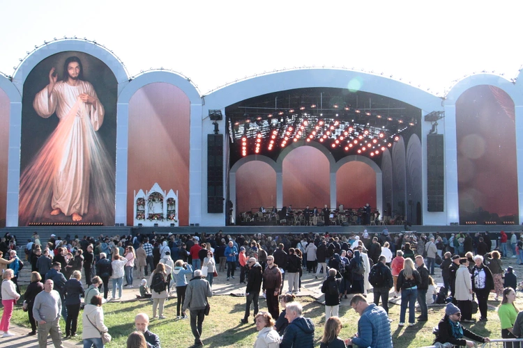 Symfonia Miłosierdzia - premiera na Białych Morzach