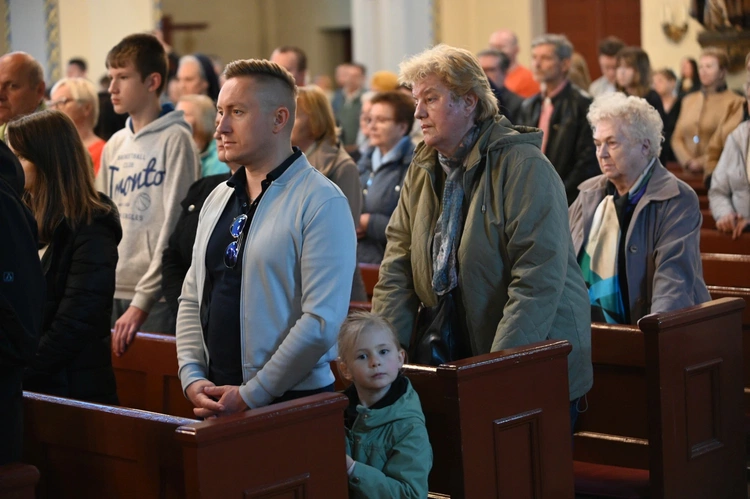 Modlitwa za zmarłego papieża Franciszka