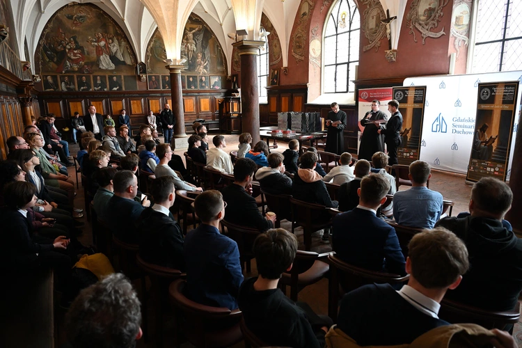 Finał Ogólnopolsiego Konkursu Wiedzy Biblijnej dla służby liturgicznej