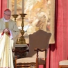 Kard. Parolin: Papież Franciszek pozdrawia nas z Nieba