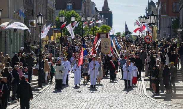 Upamiętniamy koronacje królewskie, dziękujemy za pontyfikat Franciszka