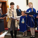 Abp Mieczysław Mokrzycki intronizował relikwie św. Jana Pawła II we Wrocławiu-Ołtaszynie