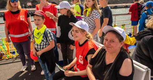 Niosą nadzieję, dzielą się miłością