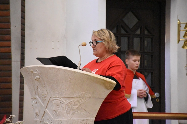 Odpust Miłosierdzia Bożego i 35 lat Caritas AG