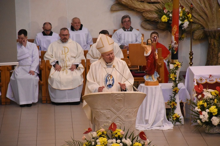 Odpust Miłosierdzia Bożego i 35 lat Caritas AG