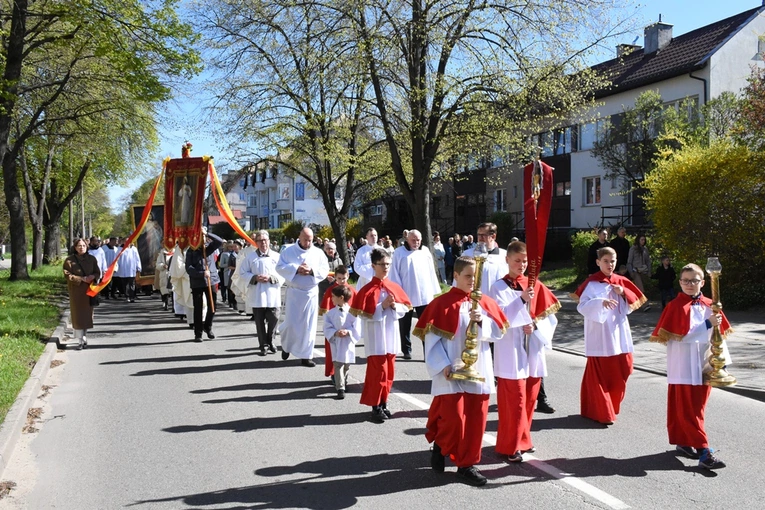 Odpust Miłosierdzia Bożego i 35 lat Caritas AG