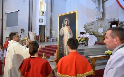Odpust Miłosierdzia Bożego i 35 lat Caritas AG