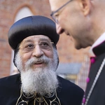 Tawadros II modlił się w archikatedrze warszawskiej o pokój 