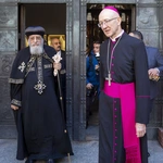 Tawadros II modlił się w archikatedrze warszawskiej o pokój 