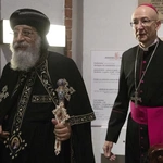 Tawadros II modlił się w archikatedrze warszawskiej o pokój 