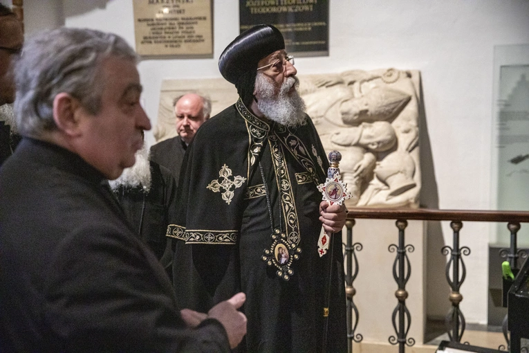 Tawadros II modlił się w archikatedrze warszawskiej o pokój 