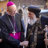 Tawadros II modlił się w archikatedrze warszawskiej o pokój 
