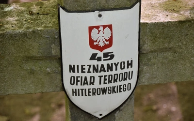Ościsłowo. Upamiętnienie ofiar niemieckiej zbrodni wojennej