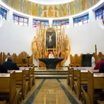 Tarnów. Rozpoczęcie kursu dla nadzwyczajnych szafarzy Komunii św.