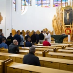 Tarnów. Rozpoczęcie kursu dla nadzwyczajnych szafarzy Komunii św.