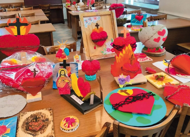 Jury podczas wyboru najpiękniejszych dzieł.