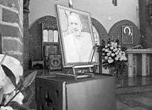 Ojciec Święty był 266. następcą św. Piotra, a jego pontyfikat trwał ponad 12 lat.