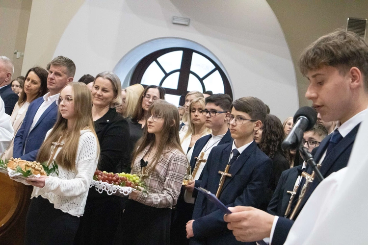 Bierzmowanie w Słopnicach Dolnych