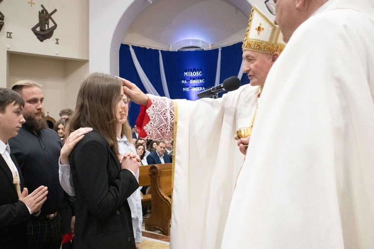Bierzmowanie w Słopnicach Dolnych