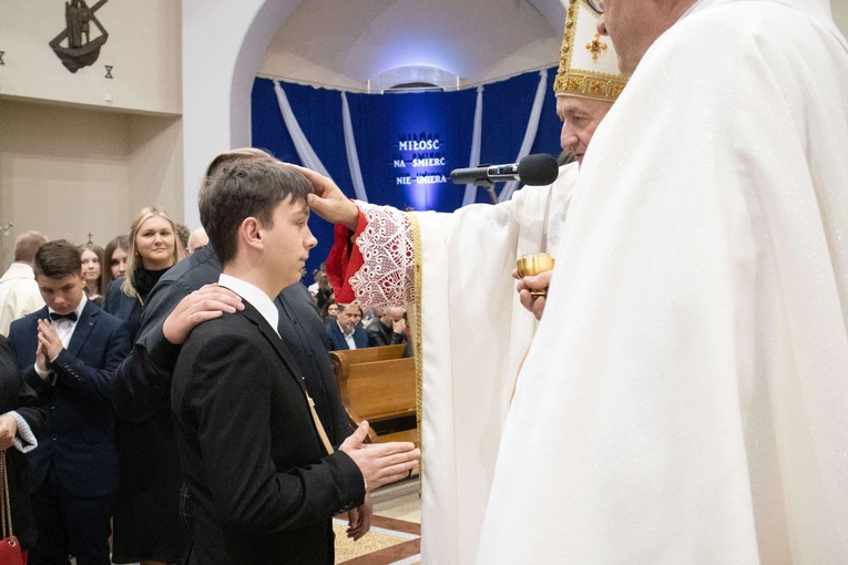 Bierzmowanie w Słopnicach Dolnych