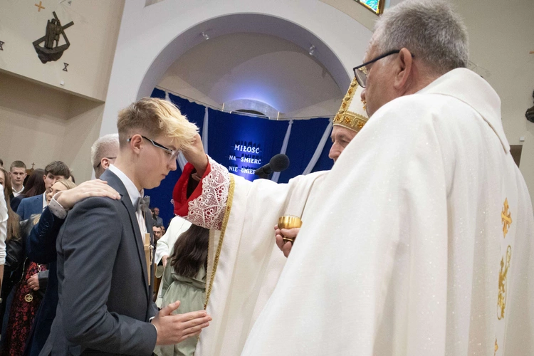 Bierzmowanie w Słopnicach Dolnych