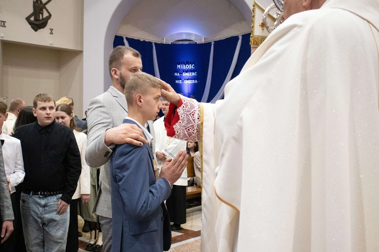 Bierzmowanie w Słopnicach Dolnych