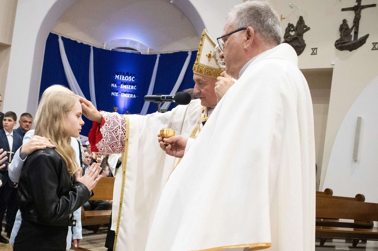 Bierzmowanie w Słopnicach Dolnych