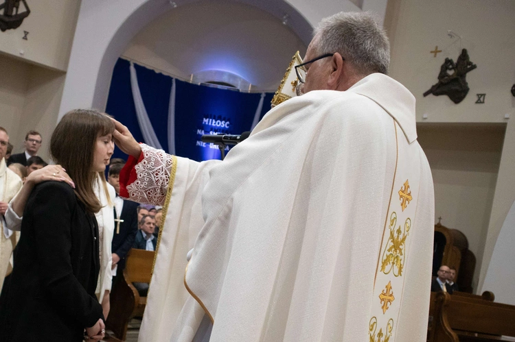 Bierzmowanie w Słopnicach Dolnych