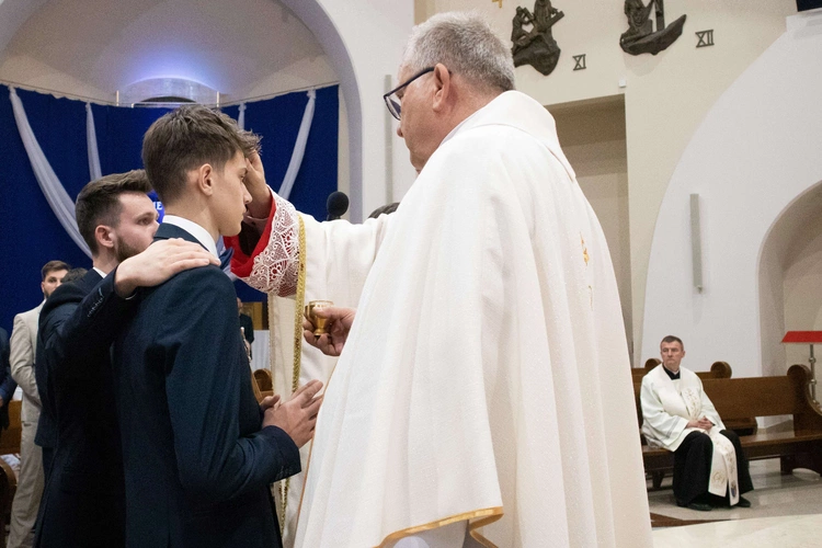 Bierzmowanie w Słopnicach Dolnych