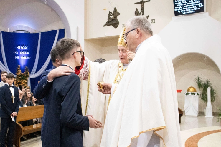 Bierzmowanie w Słopnicach Dolnych