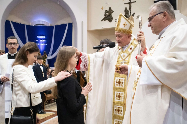 Bierzmowanie w Słopnicach Dolnych